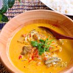 お家で旅行気分！白身魚とトマトのココナッツカレー