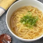 【あの有名ドーナツ店の汁そば風】やさしすぎる中華そば