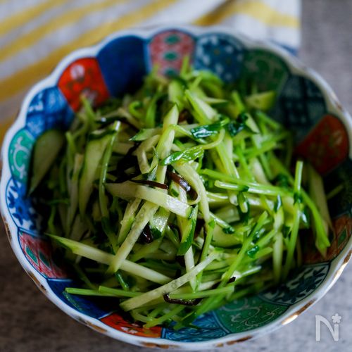 さっと1品！きゅうりと水菜の塩昆布和え