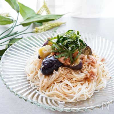 そうめんで♪なすとツナの冷やし中華風