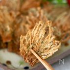 カリカリ食感がたまらない！【のり塩えのきチップ】