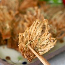 カリカリ食感がたまらない！【のり塩えのきチップ】