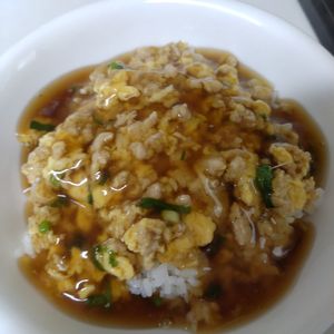 みふりーもの作ってみた!投稿(【豚ひき肉のとろたまあんかけ丼】子供受け抜群♡︎節約/簡単)