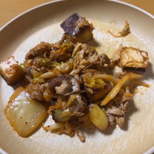 さっちゃんの作ってみた!投稿(厚揚げ豆腐と長ねぎのキムチ炒め)