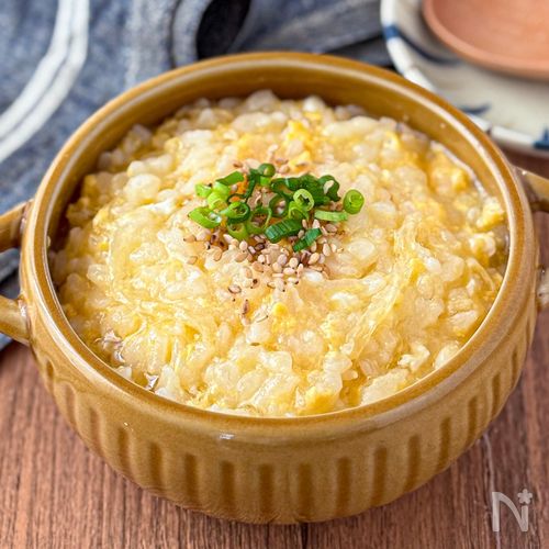 5分で完成♪食べすぎた次の日にも◎【とろたま雑炊】