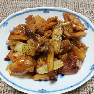 よっこの作ってみた!投稿(串なし焼き鳥エリンギ【絶品甘うまたれ】)