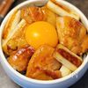 ご飯にどーんとのせて大満足◎【鶏肉とネギの照り焼き丼】
