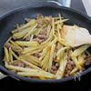 『豚じゃがニラのコクうま炒め』スタミナおかず☆ご飯が進む♪の工程2