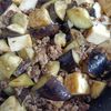 ぽぽペの作ってみた!投稿(なすと厚揚げの肉味噌炒め【#作り置き #お弁当 #カサ増し】)