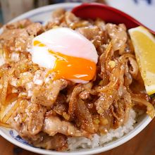 牛丼屋の10倍うまい🤩ねぎ塩豚丼スペシャル🍚💨