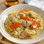 とろ〜り濃厚『鶏白湯あんかけ焼きそば』