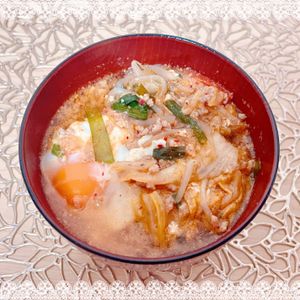 にゃ〜むずの作ってみた!投稿(簡単絶品！！ごちそうスープ♡『落とし卵の豚キムチスープ』)