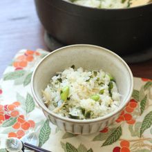 【骨を丈夫に！】しらすと枝豆のわかめご飯