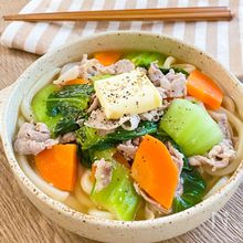 年末でバタバタの日に！パパッと作れる「煮込みうどん」