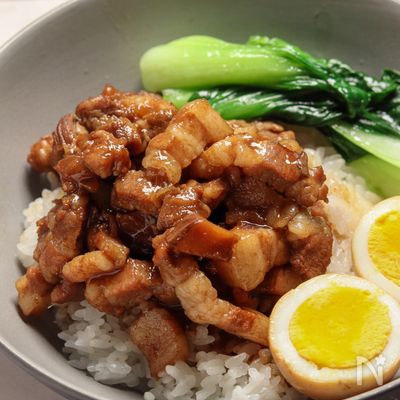 台湾の豚バラご飯 魯肉飯【ルーローハン】