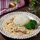 【牛肉のマスタードクリーム煮＆バターライス】