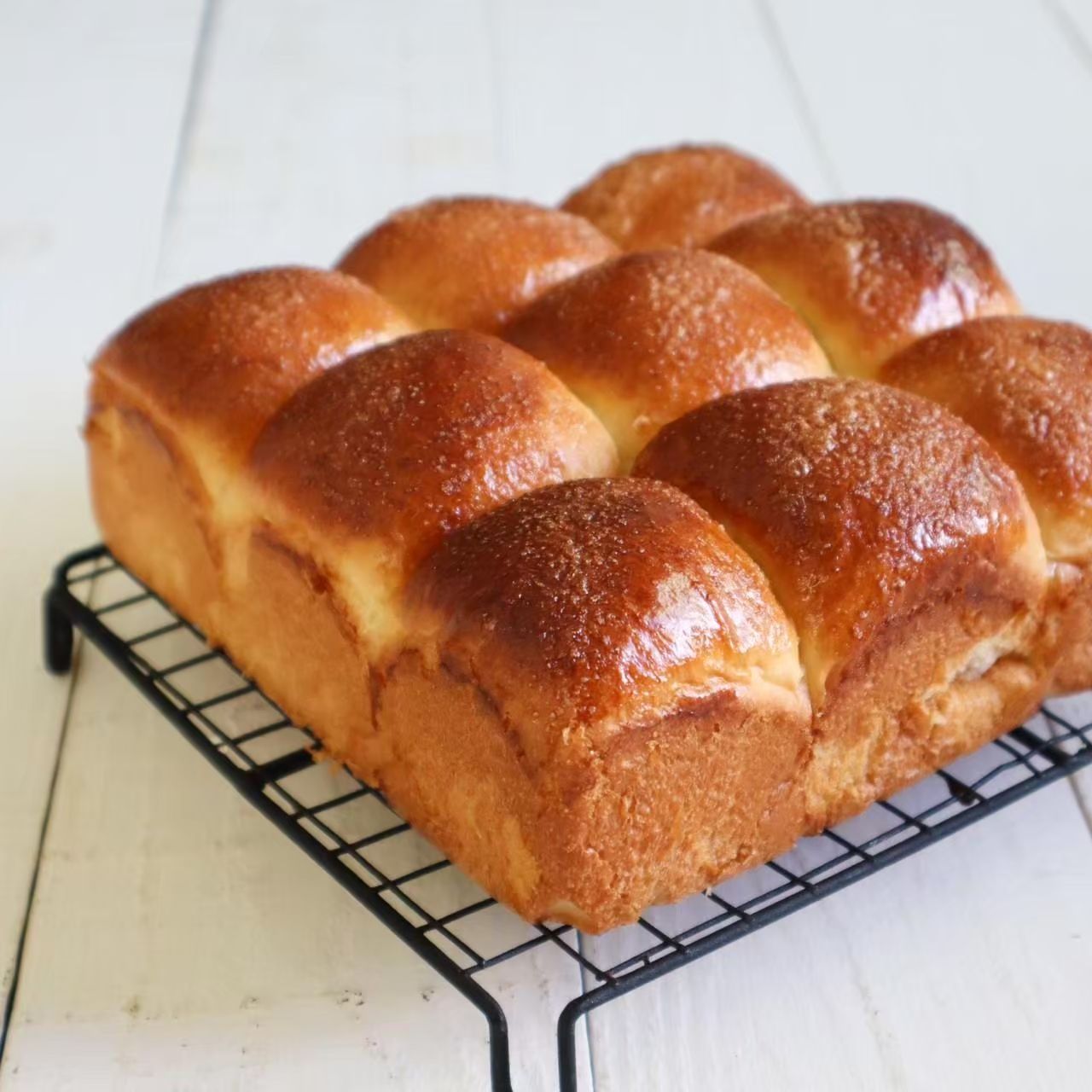 パン屋の製法で作るふわっふわ！『シュガーちぎりパン』 | レシピ