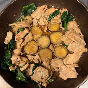 おかか昆布🍙の作ってみた!投稿(【大根と豚こま肉の煮物】甘辛煮物の黄金比！食材置き換えOK！)