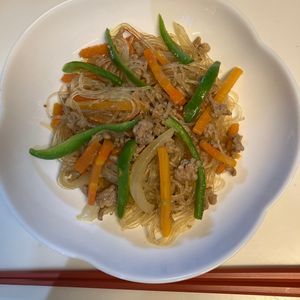 りりぃの作ってみた!投稿(【そぼろチャプチェ】いつもの調味料で！家族が喜ぶ♡)