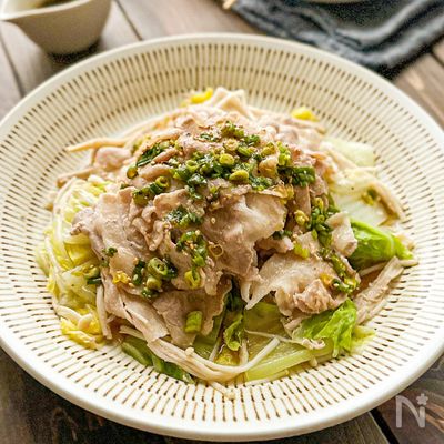 【レンジだけですぐできる♪】豚バラと白菜とえのき蒸し