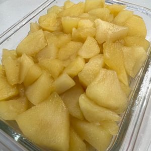 うさぎの作ってみた!投稿(りんごあったらこれ作ろっ！簡単美味しいアップルパイの中身♩)