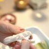 食卓が一気に華やぐおつまみ‼︎『きゅうりの生春巻き』の工程2