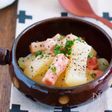煮るだけ♪とろとろ甘〜い♪『大根とベーコンのだしバター煮』