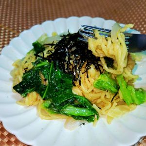 ヴェルの作ってみた!投稿(5分で完成パパッと絶品！お出汁香る明太マヨ焼きそば)