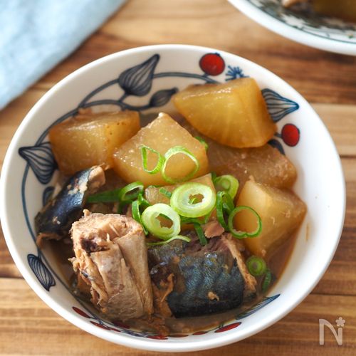 水煮缶で手軽にできる♩【鯖と大根の煮物】
