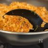フライパンで!【旨辛ねぎカルビの石焼風おこげ飯】の工程4