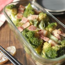 【ワンパン】ブロッコリーとベーコンのペペロン焼き
