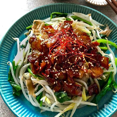 夏バテさよなら!もやしとほうれん草の肉味噌サラダ