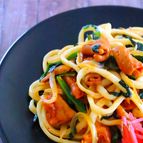 こってり濃厚♡ホルモン焼きうどんの作り方レシピ