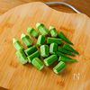 【おくらのサブジ】3分で完成!一瞬でなくなる野菜のおつまみの工程1