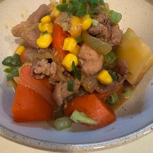 るみなの作ってみた!投稿(こっくりおいしい♩味噌バターコーン肉じゃが)