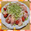 ナムディの作ってみた!投稿(桃と生ハムとトマトのサラダ)