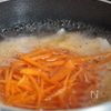 【シャキッと和風蓮根サラダ】彩り・食感・栄養、大満足 ⌾の工程3