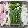 紅白「蒲鉾丼」の工程1
