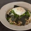 火を使わない！【ねぎしらすのまぜそば風うどん】の工程2