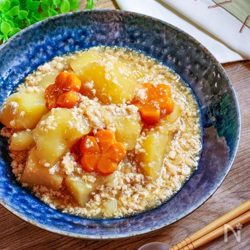 旨みがスゴい!じゃがいもとひき肉のうまだし煮