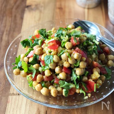 ほんのりスパイシーでさっぱりノンオイル♪インド風豆サラダ