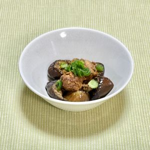 キャピタンの作ってみた!投稿(缶詰で簡単！『さばとナスの味噌炒め』)