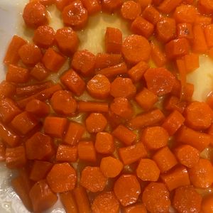 noahmomの作ってみた!投稿(レンジで4分＊つやつやにんじんのバター煮【時短の秘密】)