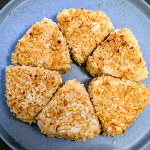 しわきの作ってみた!投稿(おかかチーズ焼きおにぎり。)