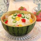 スイカボールのカラフルそうめん