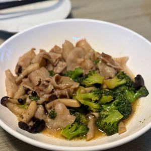 993807の作ってみた!投稿(【簡単で超おすすめ！】豚肉とブロッコリーのマヨ醤油炒め)