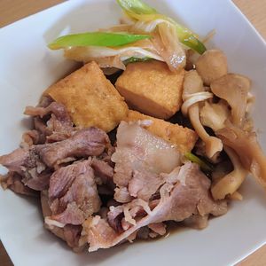 まゆのの作ってみた!投稿(豚こまと厚揚げの簡単肉豆腐)