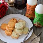 サクほろ食感のバジル＆トマトガーリックサブレ。甘くないバレンタインギフトにも♪