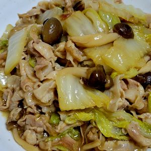 ヴェルの作ってみた!投稿(【天才的に旨い♡白菜と豚こま肉のとろみ煮】とろっとご飯が進む)