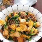 ご飯がすすむ！小松菜と厚揚げのオイスターソース炒め